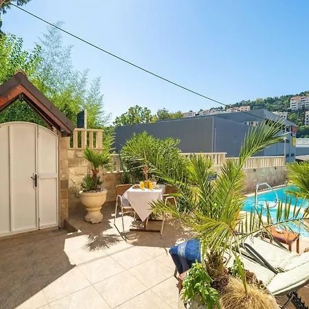 Aura - Comfort 5 With Shared Swimming Pool Ντουμπρόβνικ