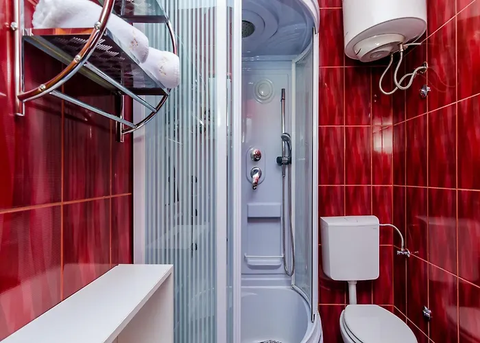 아파트 Aura - Comfort 5 With Shared Swimming Pool *